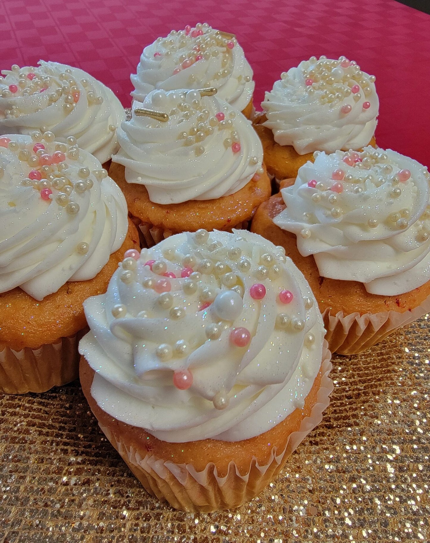 Strawberry Champagne Cupcake - Gourmet